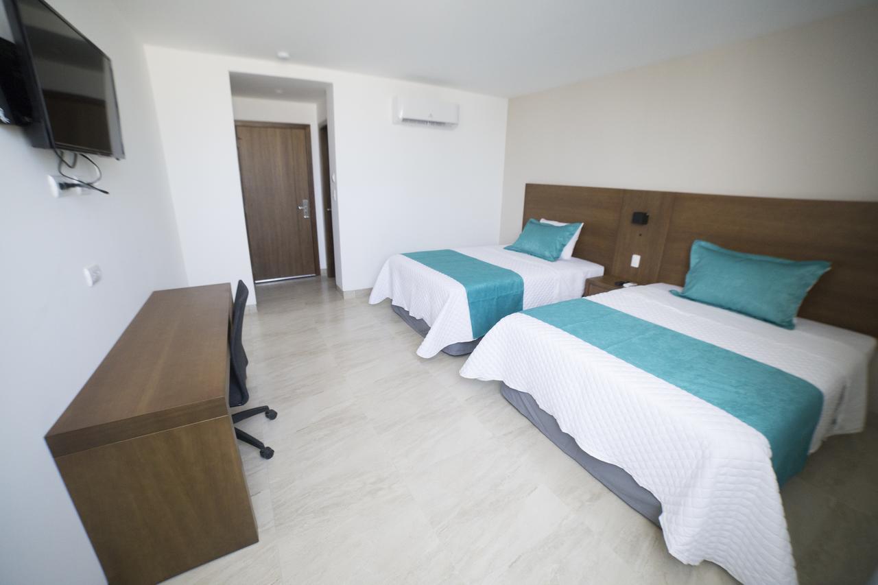 Aquamarina Hotel Манта Экстерьер фото